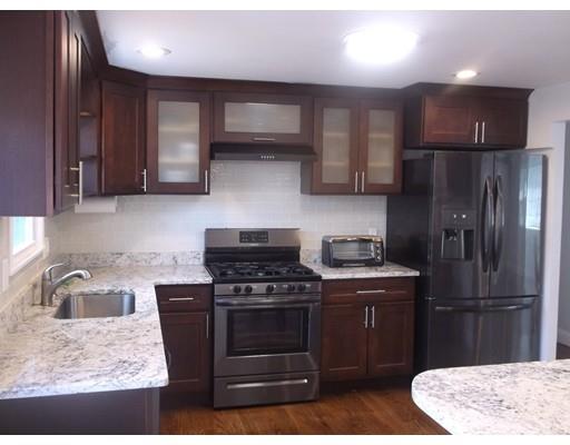 52 Woodlawn Road Randolph, MA 02368 - Photo 10 of 20 Gallery Image 10
