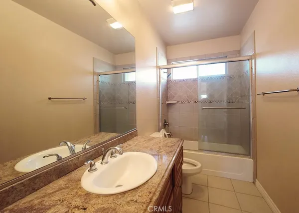 $3,500 | 88 North Roosevelt Avenue, Unit 5, Pasadena, CA 91107