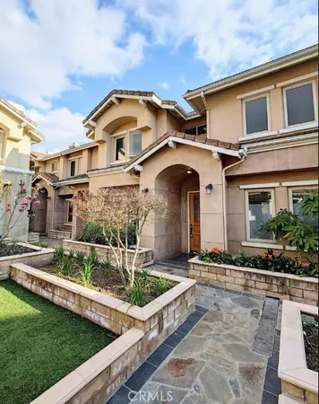 $3,500 | 88 North Roosevelt Avenue, Unit 5, Pasadena, CA 91107