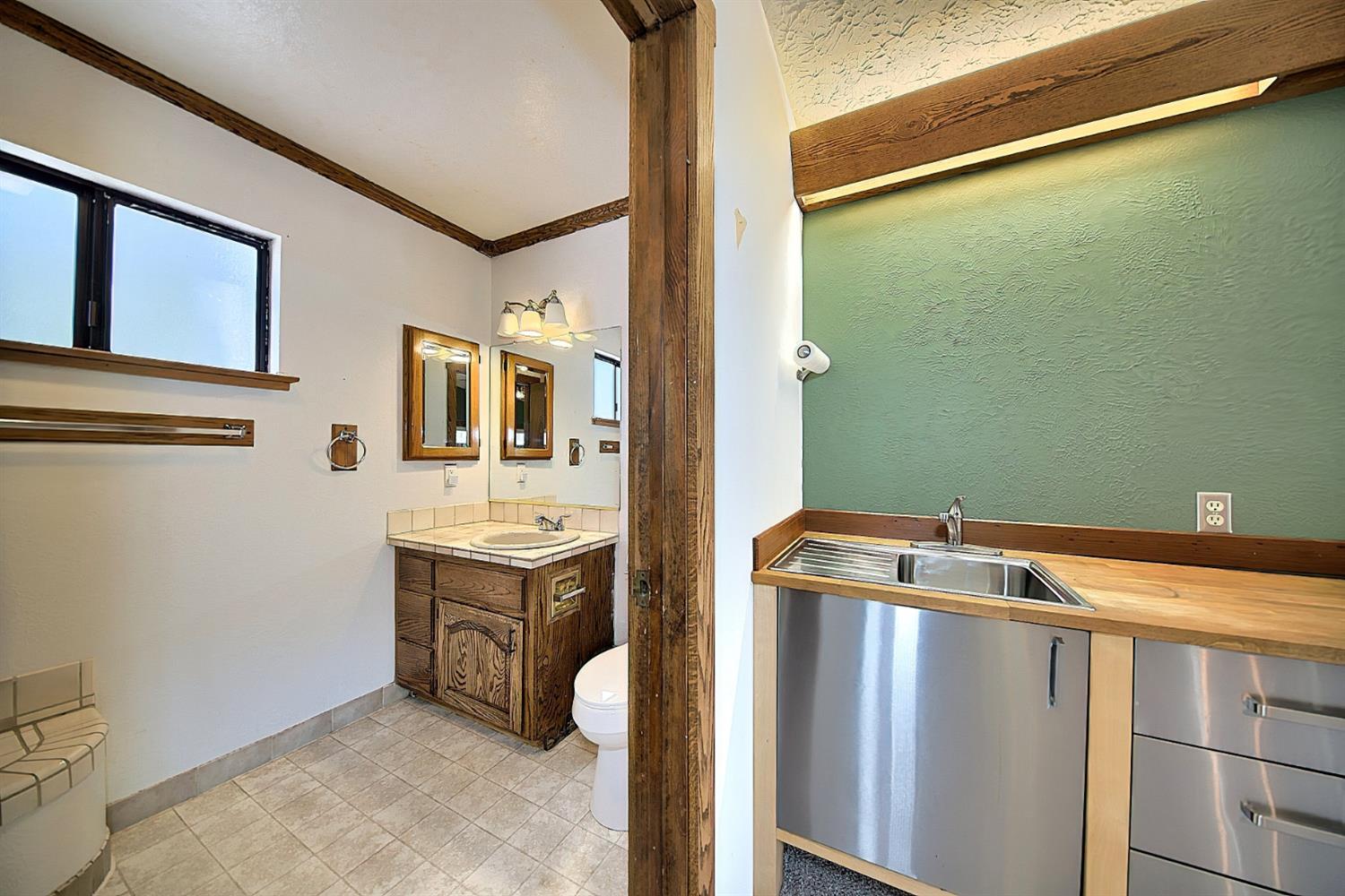 731 Dam Road Murphys, CA 95247 - Photo 29 of 80