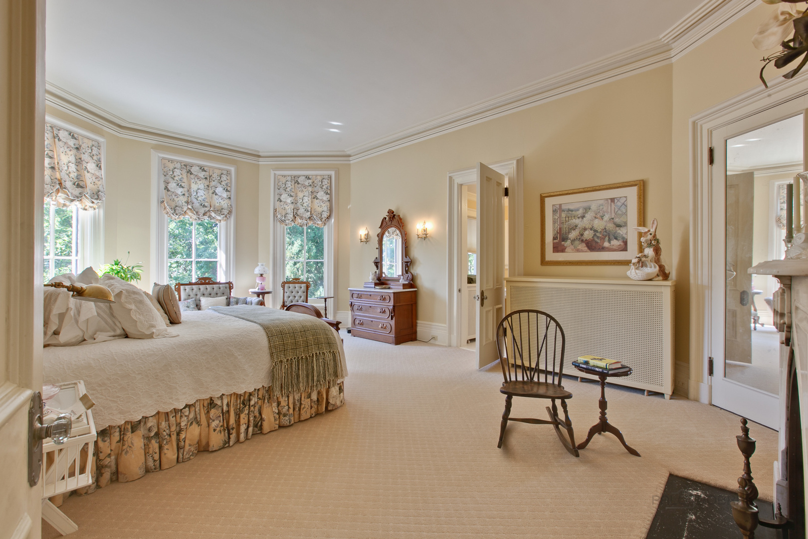 644 East Deerpath Road Lake Forest, IL 60045 - Photo 30 of 48 a bedroom with double bed and a windows