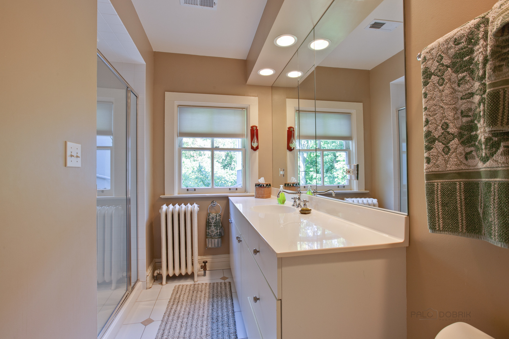 644 East Deerpath Road Lake Forest, IL 60045 - Photo 35 of 48 a living room with a sink and wooden floor