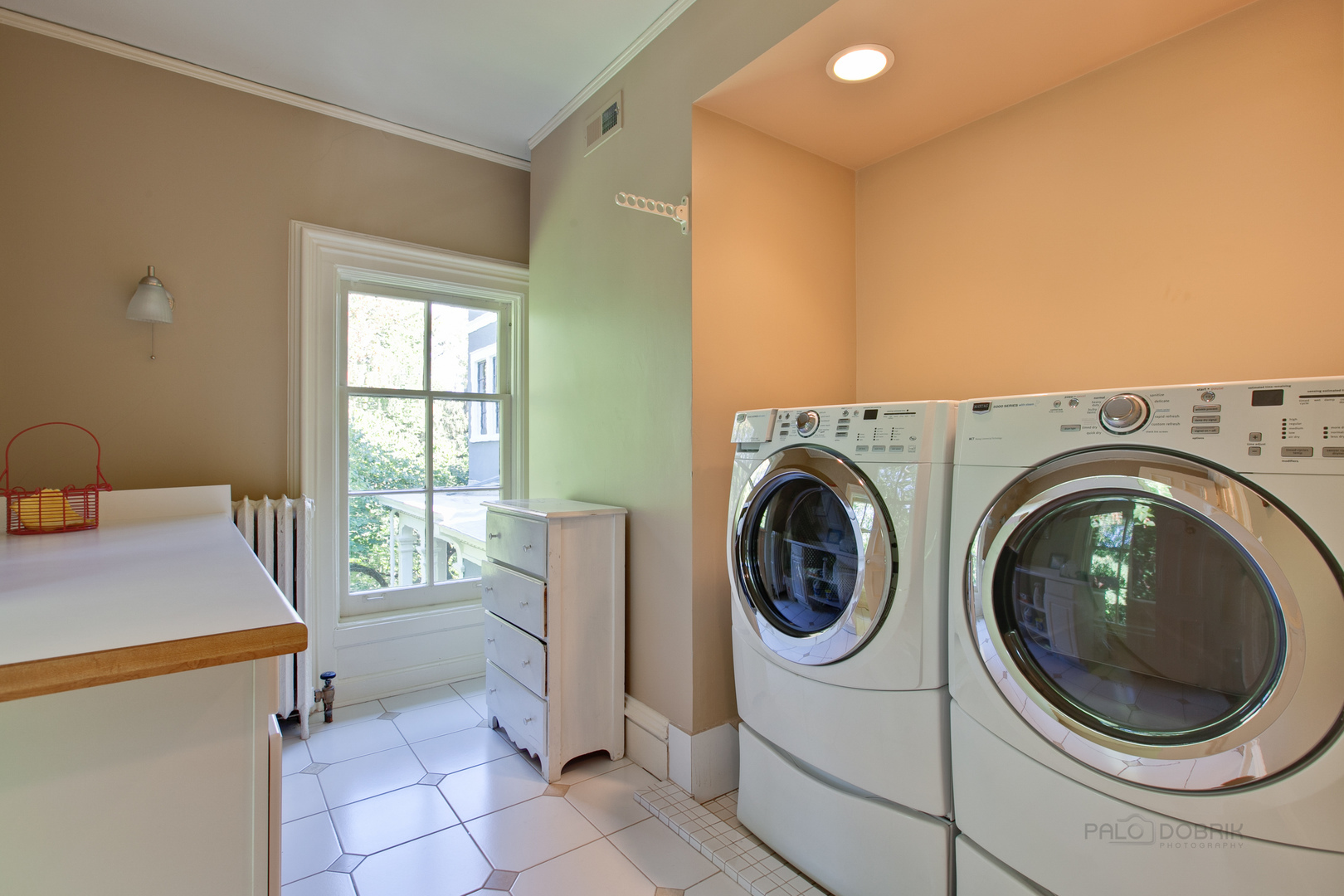 644 East Deerpath Road Lake Forest, IL 60045 - Photo 37 of 48 a utility room with dryer and washer