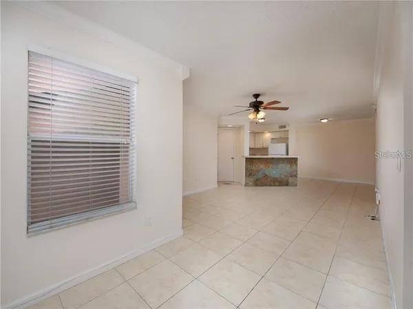 $1,300 | 4606 Commander Drive, Unit 1124, Orlando, FL 32822