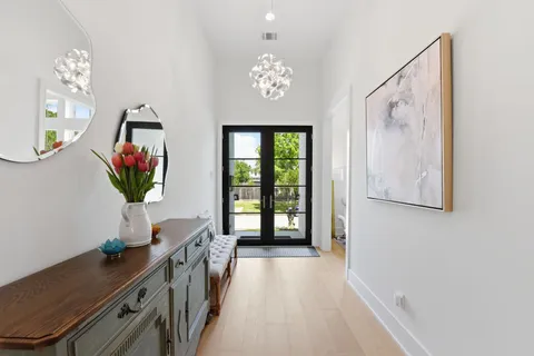 $1,595,000 | 4303 Dorothy Street, Bellaire, TX 77401