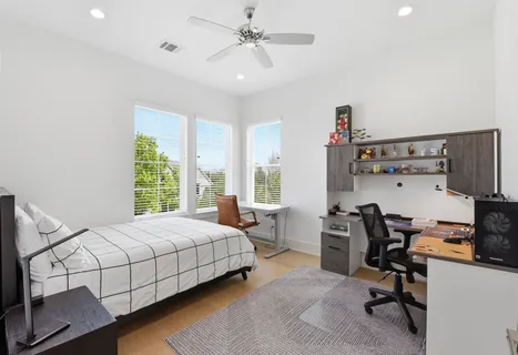 $1,595,000 | 4303 Dorothy Street, Bellaire, TX 77401