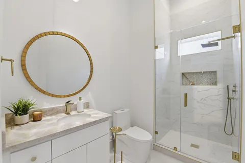 $1,595,000 | 4303 Dorothy Street, Bellaire, TX 77401