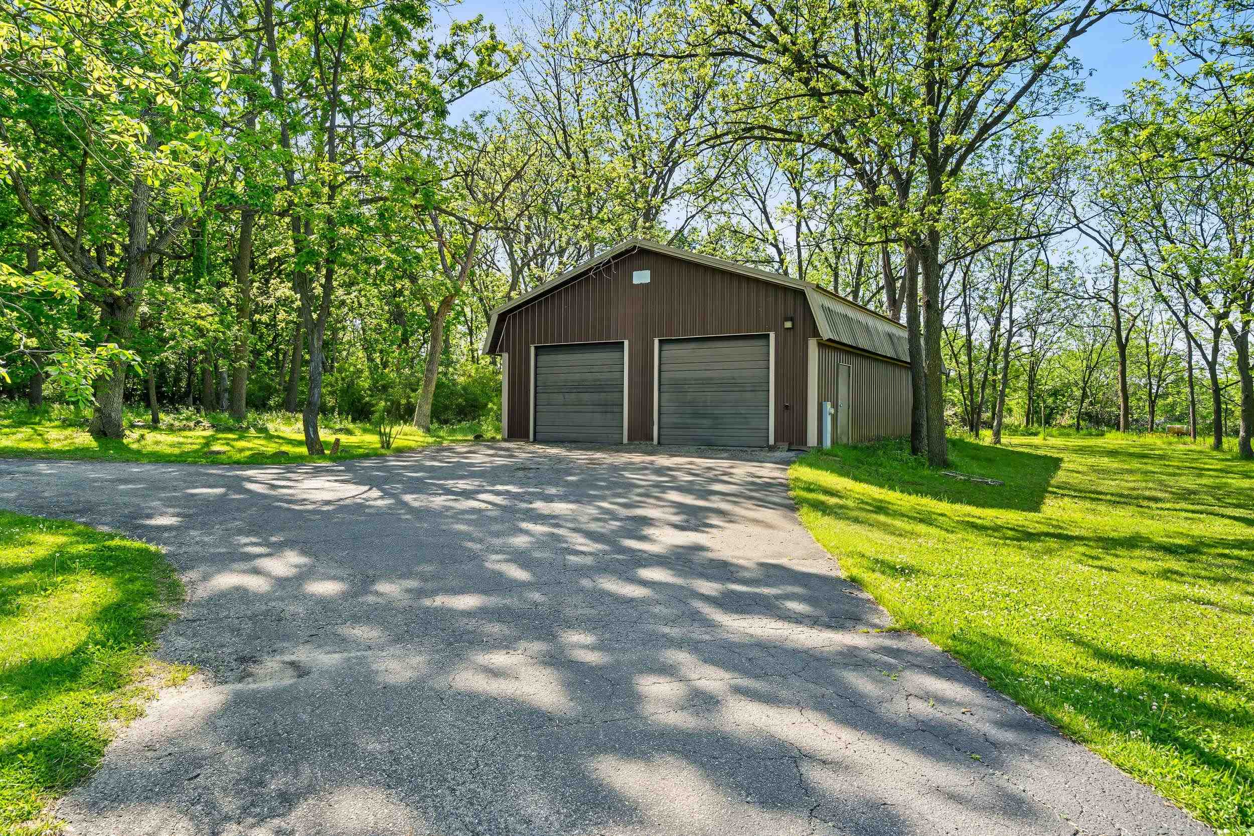 N6219 Sunnyside Road Green Lake, WI 54941 - Photo 31 of 58