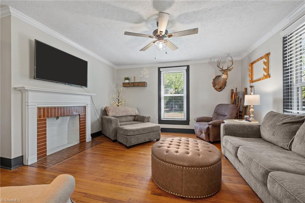 528 Red Marshall Road Pelham, NC 27311 - Photo 4 of 35