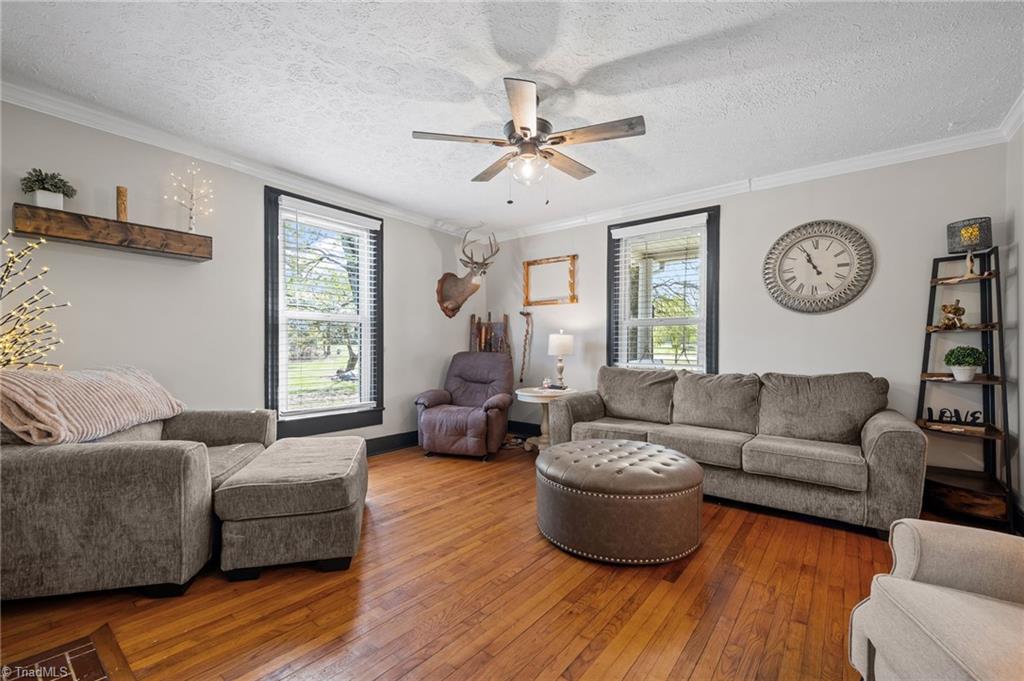 528 Red Marshall Road Pelham, NC 27311 - Photo 5 of 35