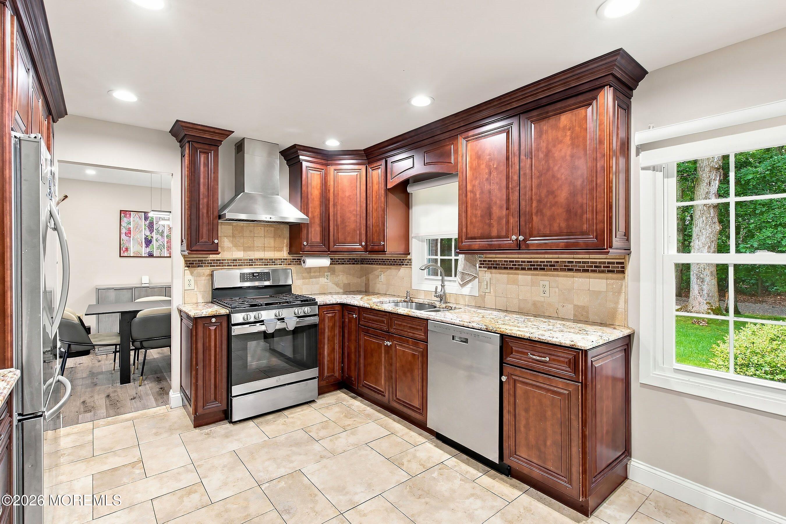 20 Hemlock Hill Road Jackson, NJ 08527 - Photo 14 of 37 14-Kitchen 1c