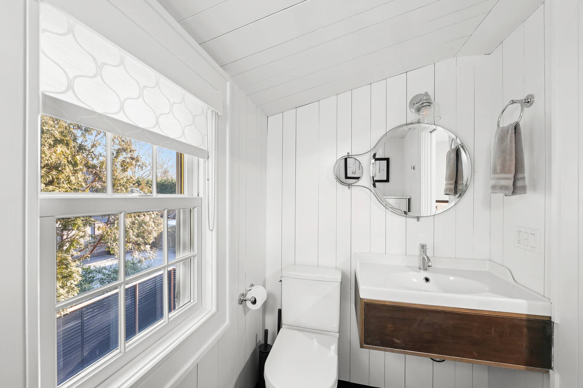 50 Sherrill Road East Hampton, NY 11937 - Photo 14 of 20