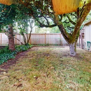 8405 220th Street Southwest Edmonds, WA 98026 - Photo 18 of 25 Gallery Image 18