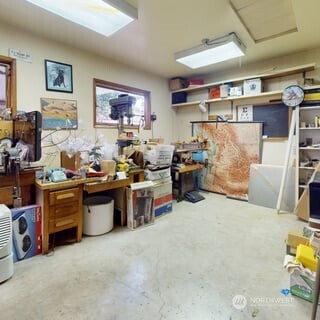 8405 220th Street Southwest Edmonds, WA 98026 - Photo 23 of 25 Gallery Image 23