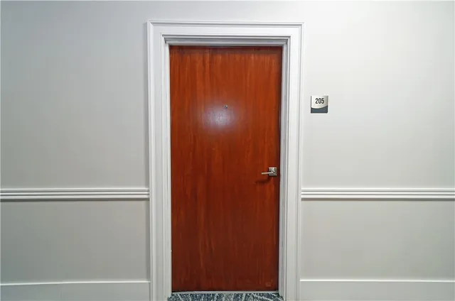 $2,295 | 184 North Main Street, Unit 205, Elmira, NY 14901