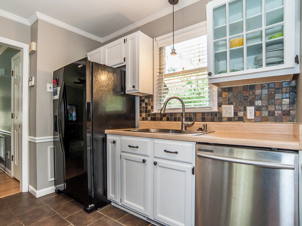 4605 Draper Road Raleigh, NC 27616 - Photo 7 of 24 Photo 7