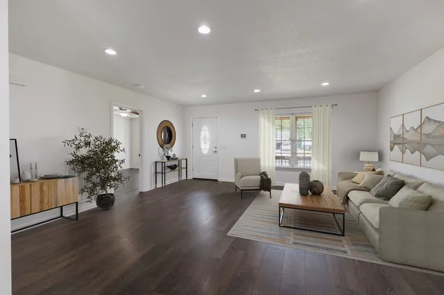 $455,000 | 913 Indian Springs Circle, Manchester, TN 37355