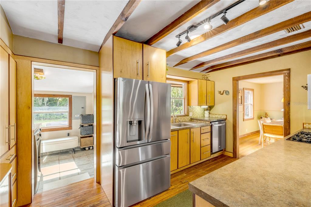 233 West Ariel Road Edgewater, FL 32141 - Photo 27 of 81
