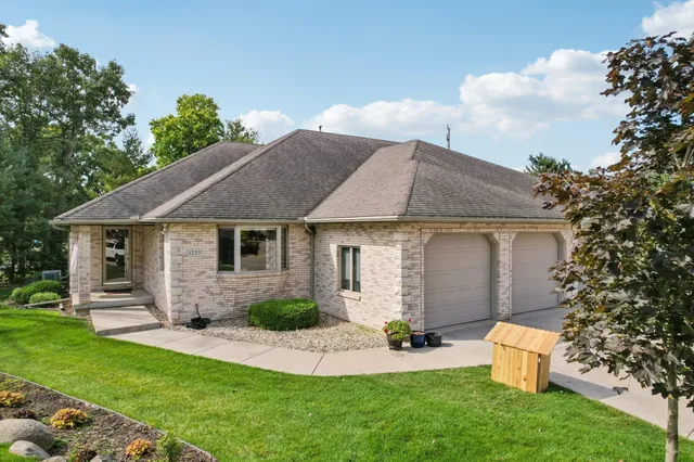 $459,900 | 1233 West Sherman Fort, Fort Atkinson, WI 53538