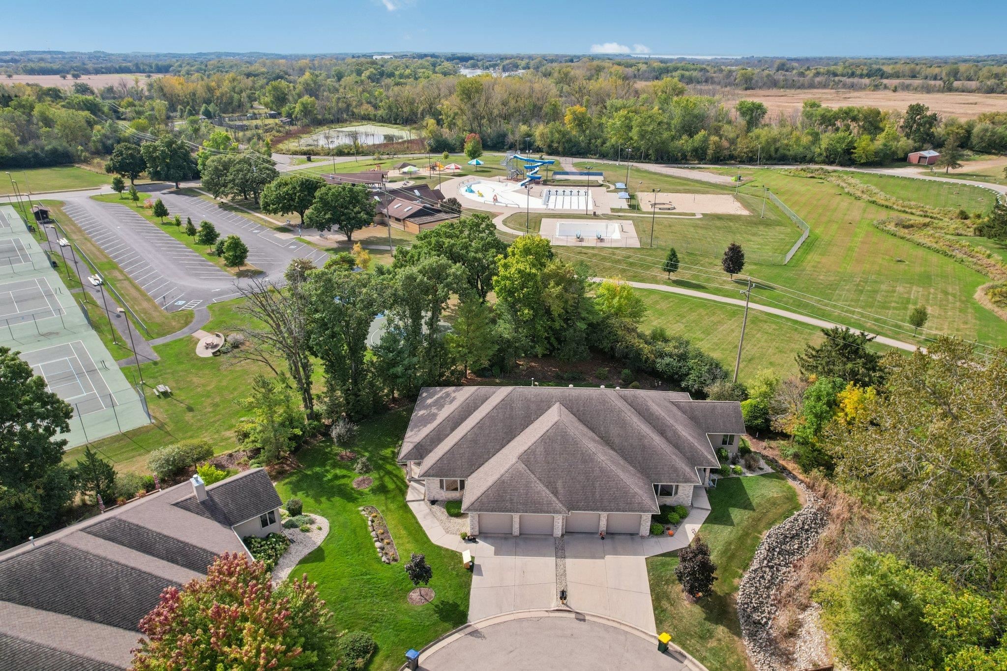 1233 West Sherman Fort Fort Atkinson, WI 53538 - Photo 37 of 45