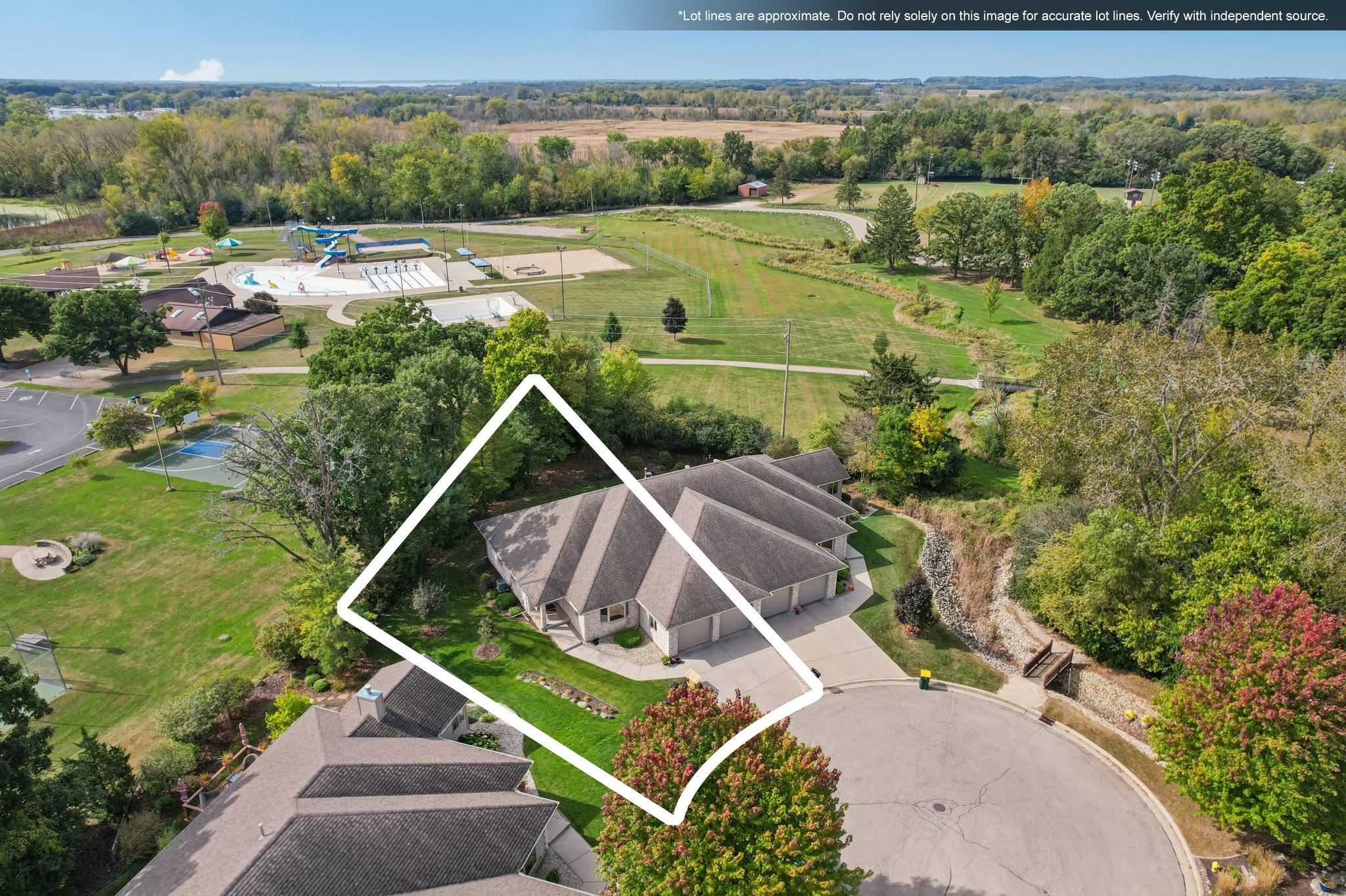 1233 West Sherman Fort Fort Atkinson, WI 53538 - Photo 40 of 45