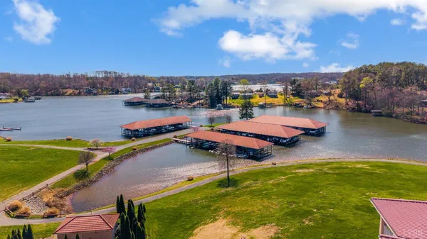 $659,000 | 1028 Siesta Key Court, Moneta, VA 24121