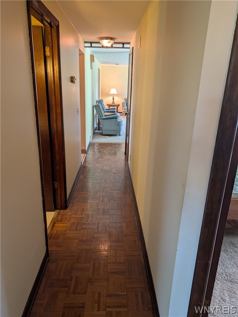 3961 Ridgelea Drive Newfane, NY 14094 - Photo 29 of 40 Parquet flooring