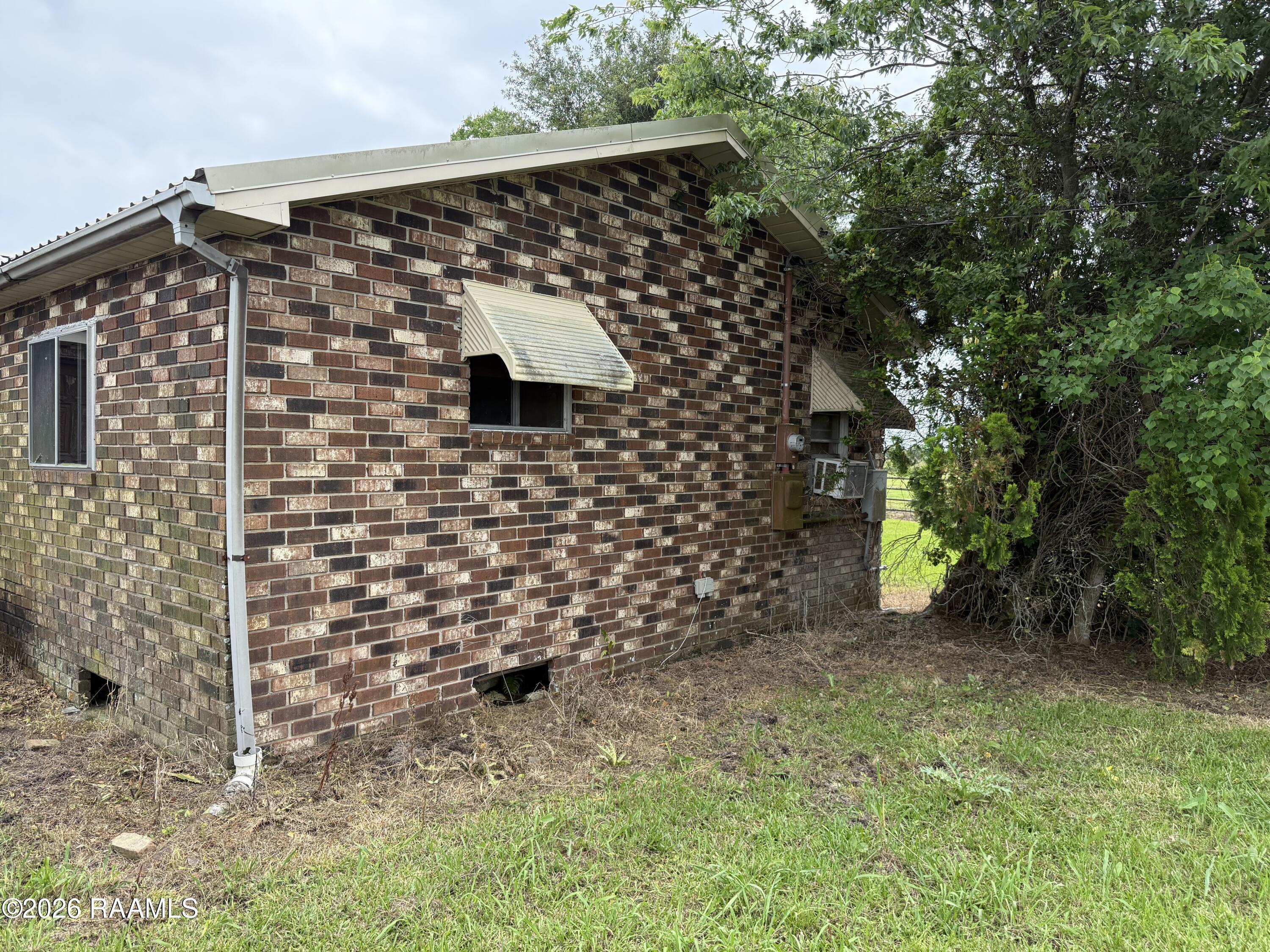 9309 Bourque Road Gueydan, LA 70542 - Photo 4 of 18 IMG_4562