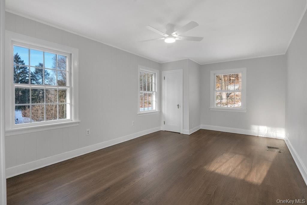 158 Millwood Road Chappaqua, NY 10546 - Photo 19 of 27