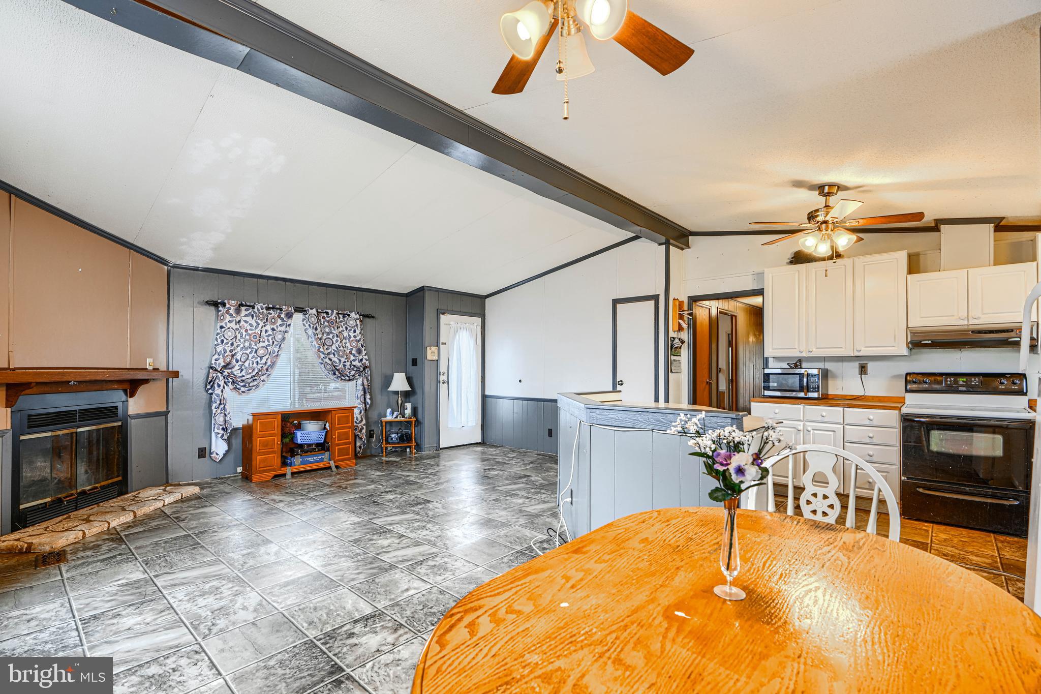 117 Rodeo Circle Middle River, MD 21220 - Photo 11 of 28