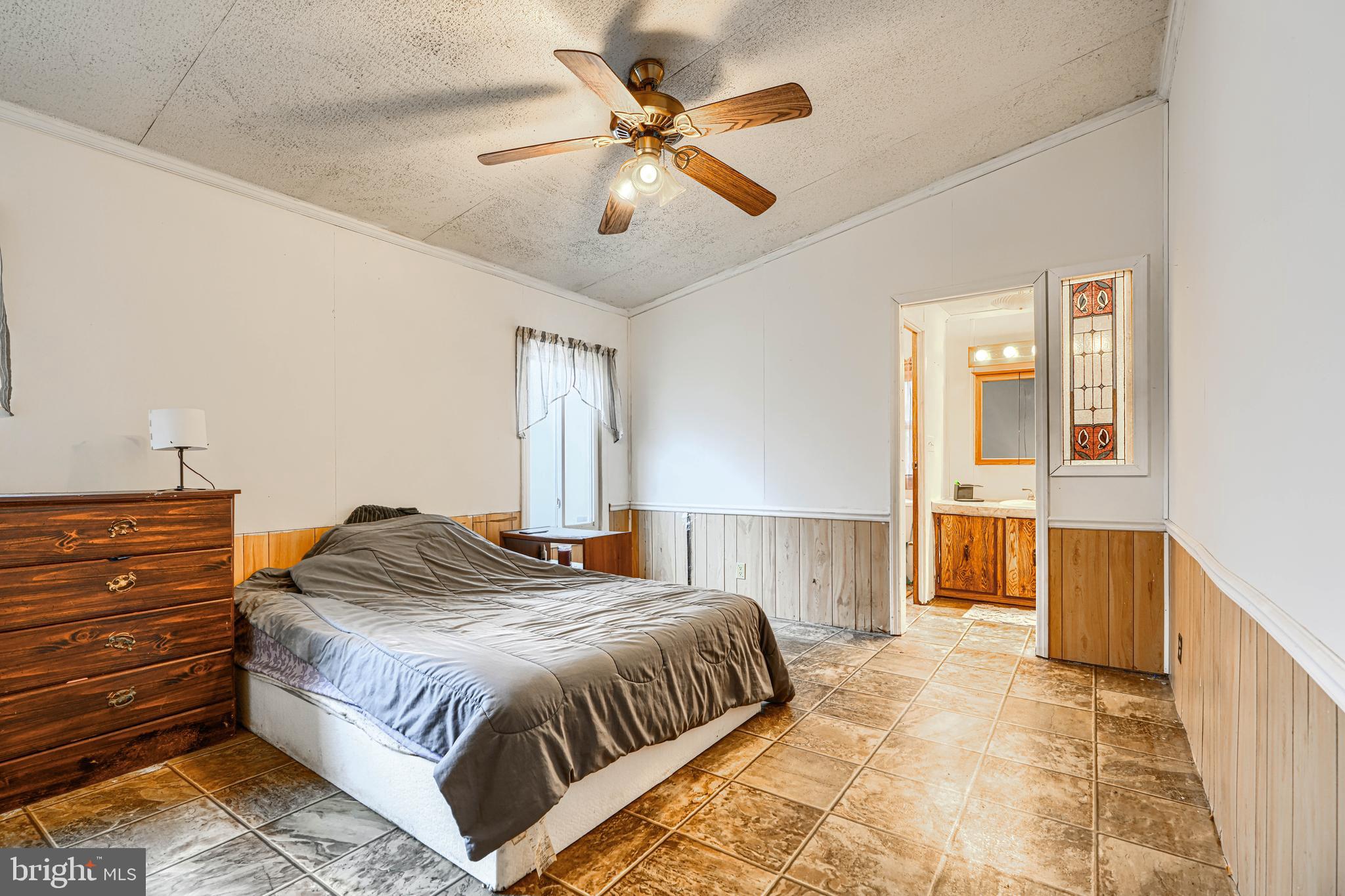 117 Rodeo Circle Middle River, MD 21220 - Photo 15 of 28 Primary Bedroom w/attached Bathroom