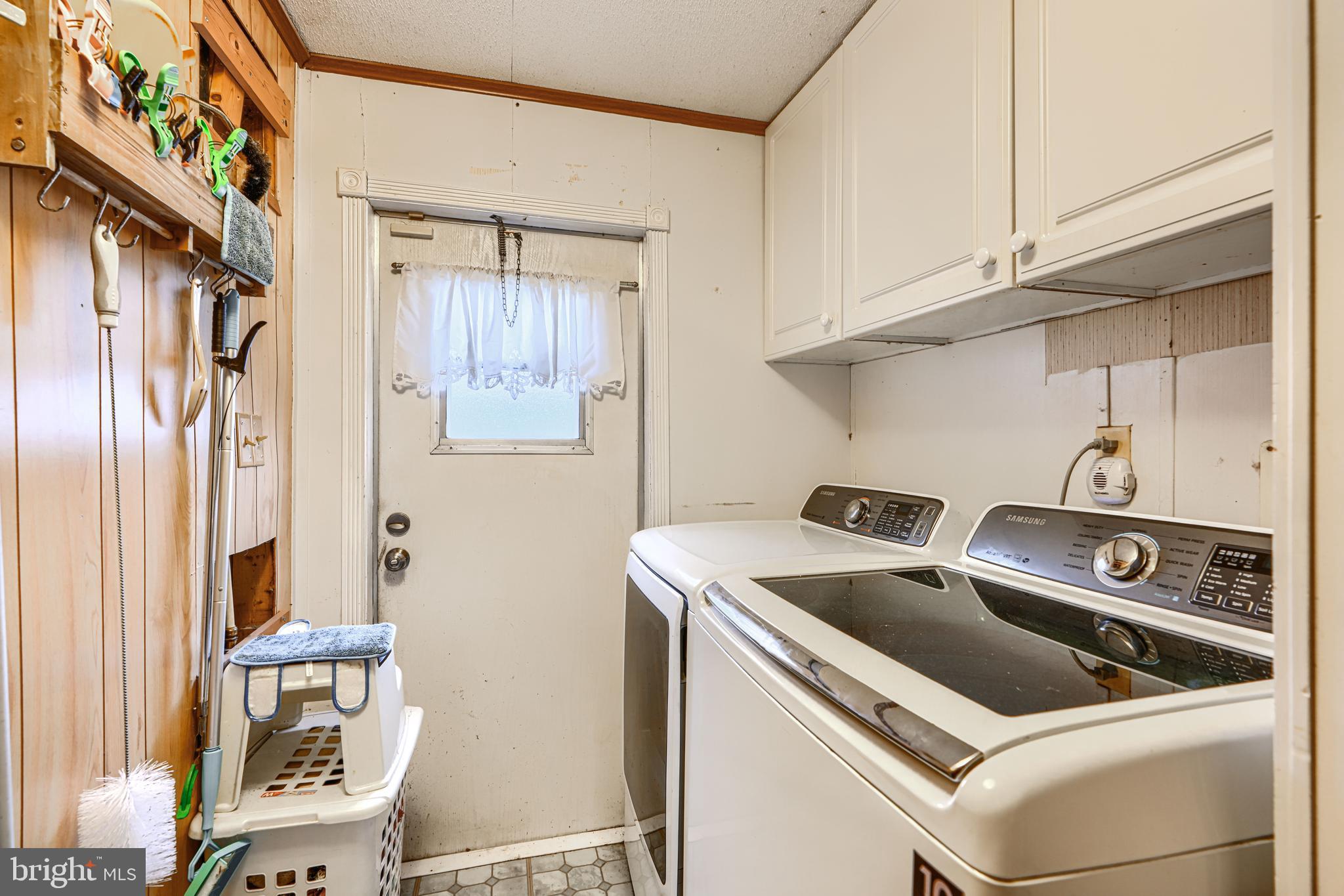 117 Rodeo Circle Middle River, MD 21220 - Photo 24 of 28 Laundry Room w/side outside access