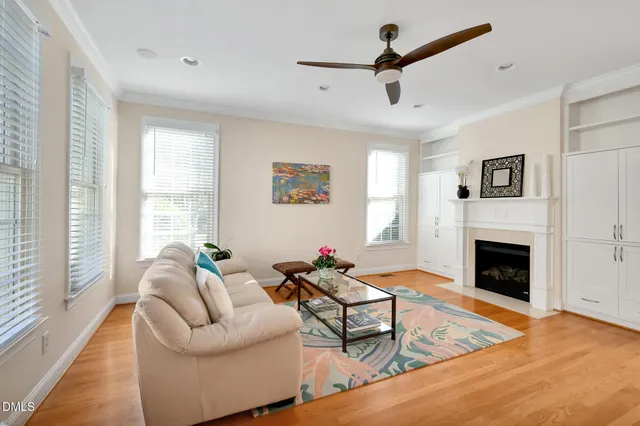 $950,000 | 100 Maywood Way, Chapel Hill, NC 27516