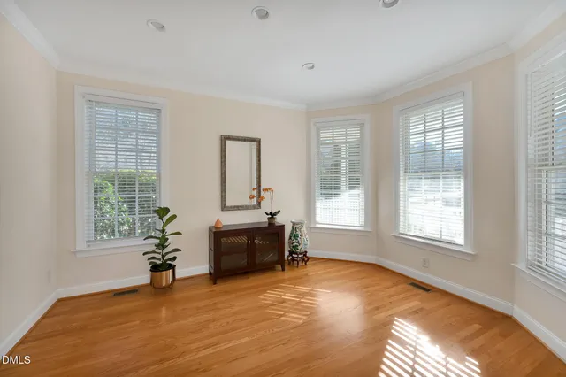 $950,000 | 100 Maywood Way, Chapel Hill, NC 27516