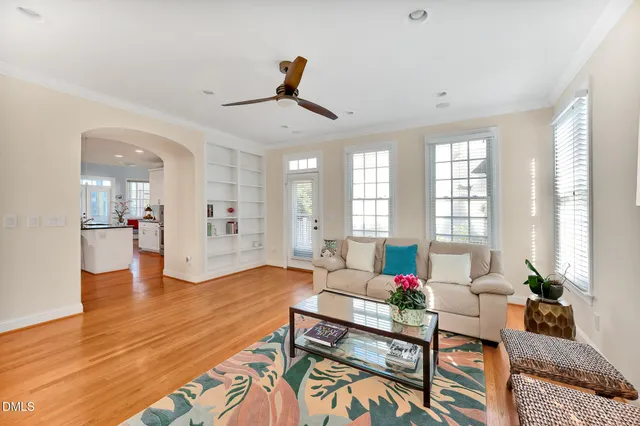 $950,000 | 100 Maywood Way, Chapel Hill, NC 27516