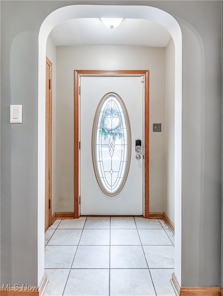 2161 Ganyard Road Akron, OH 44313 - Photo 6 of 43 Gallery Image 6