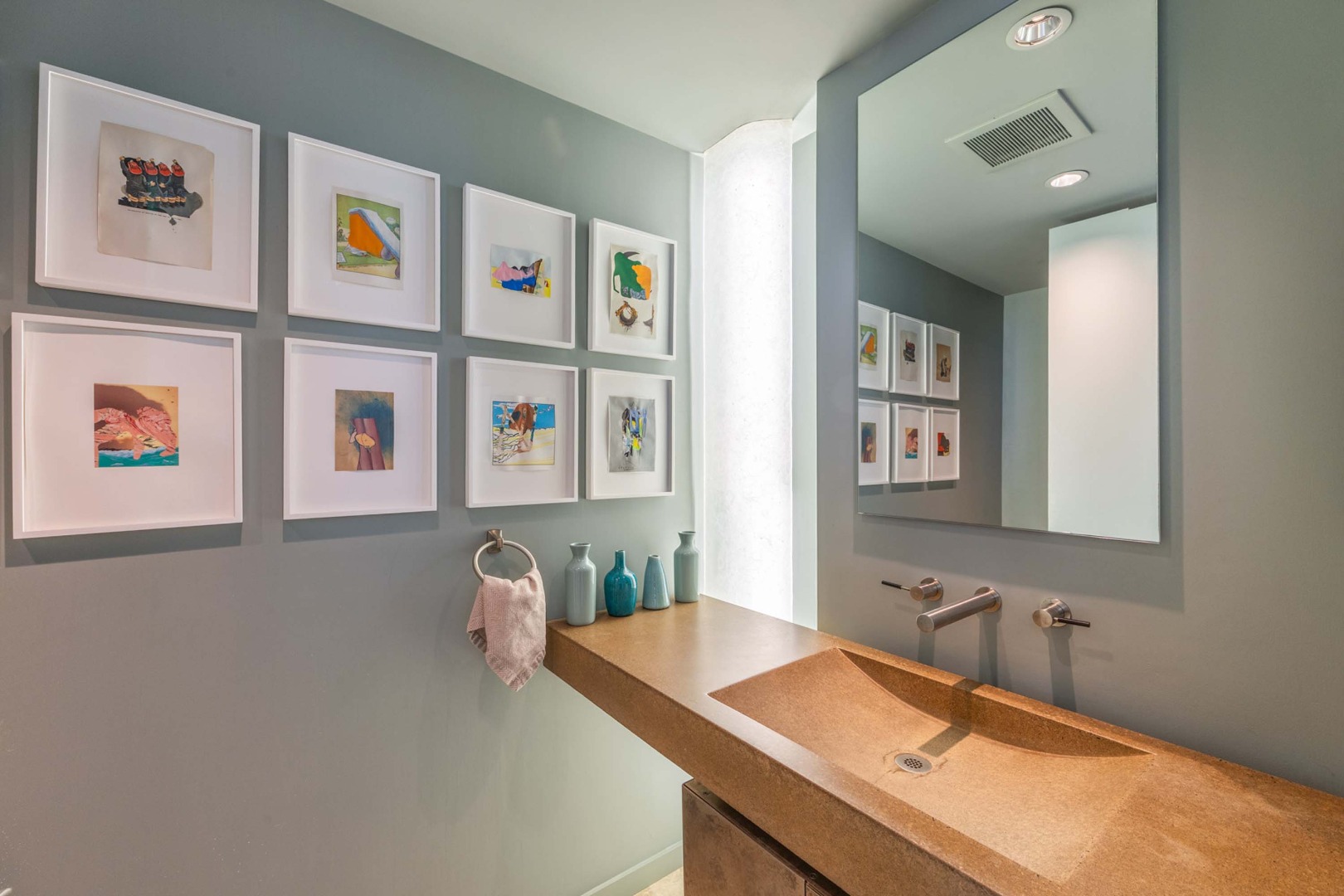 8 Snail Road Chilmark, MA 02535 - Photo 15 of 53 Powder room