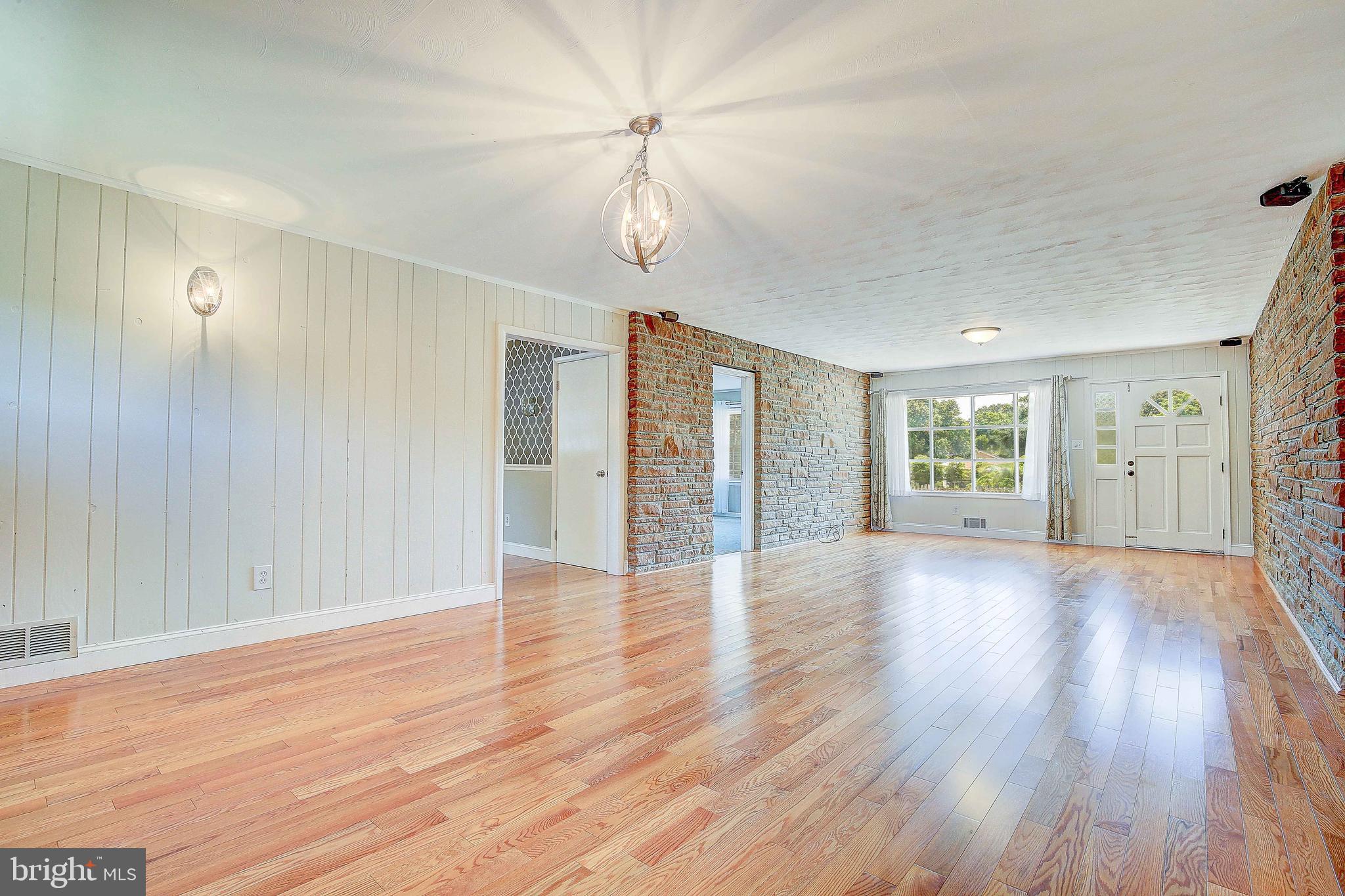 7820 Bertha Road Pasadena, MD 21122 - Photo 13 of 32 Gallery Image 13