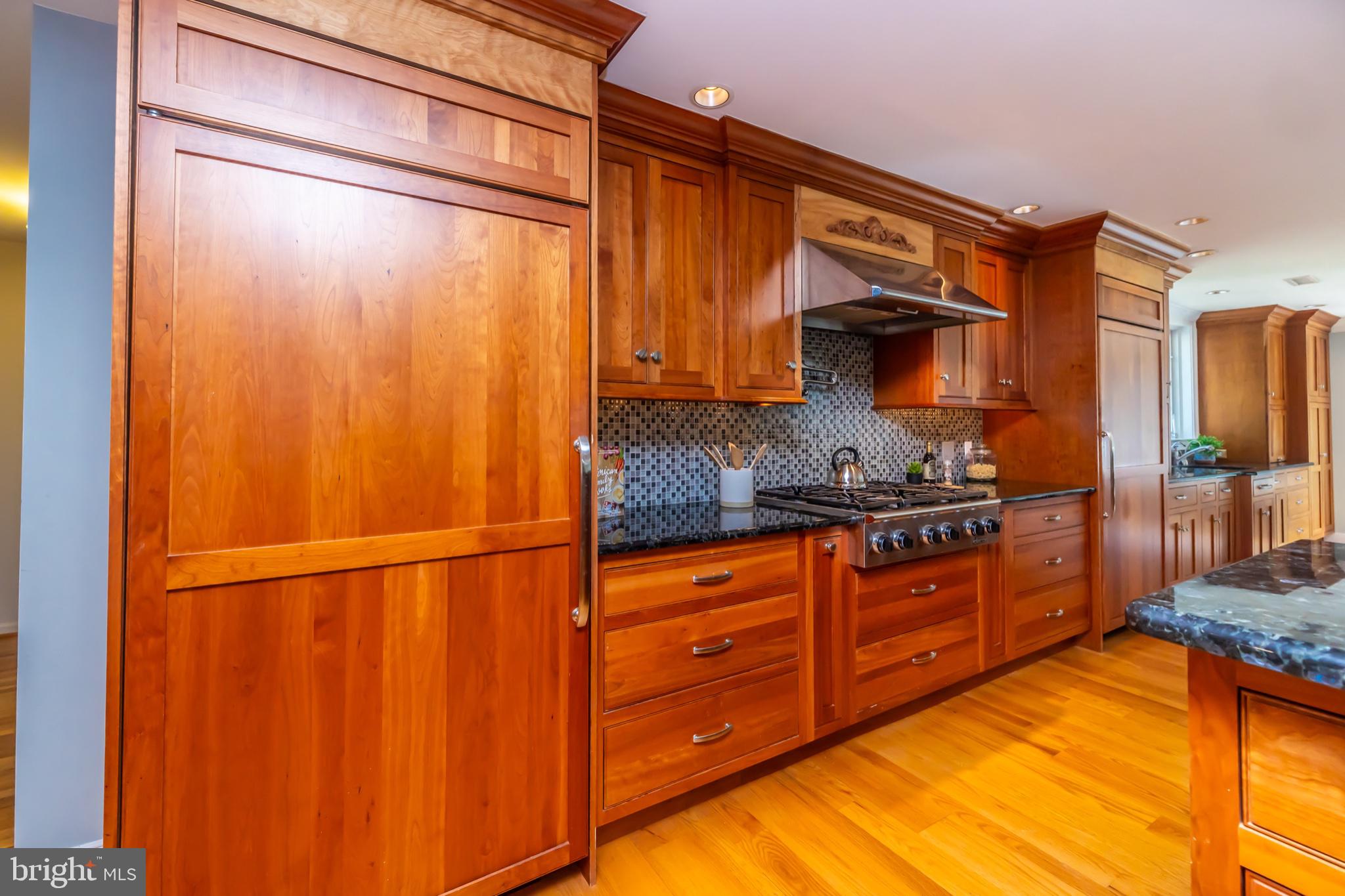 146 Logtown Road Media, PA 19063 - Photo 19 of 128 Natural cherry cabinets in a stylish kitchen.