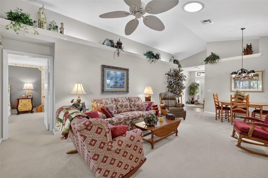 17532 Southeast 119th Circle Summerfield, FL 34491 - Photo 8 of 30