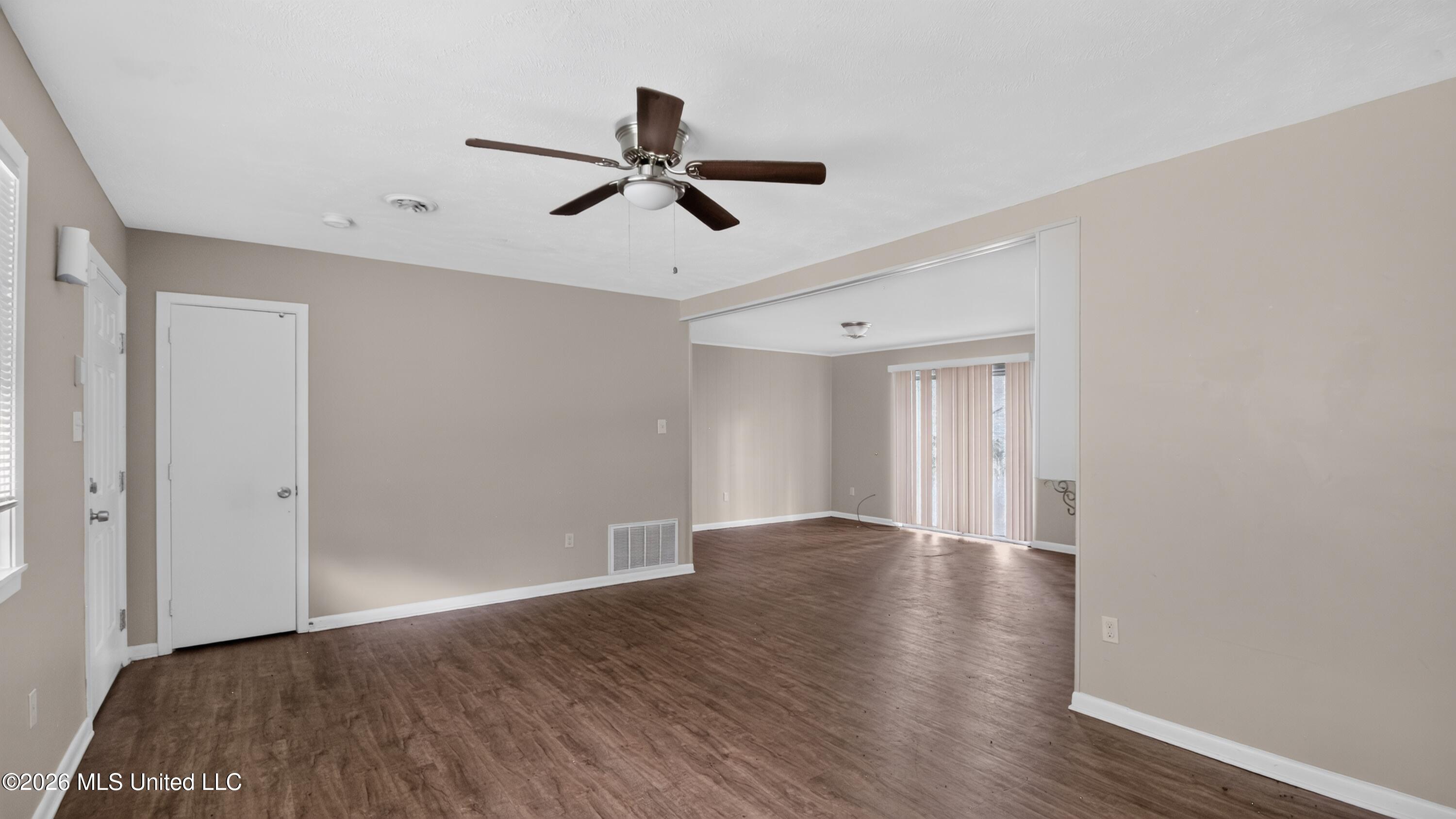 1128 Autumn Street Jackson, MS 39212 - Photo 6 of 29 1781827358321-IMGP9877