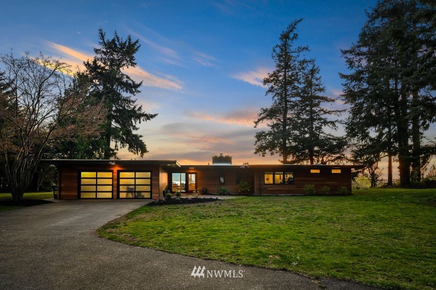 424 Fieldston Road Bellingham, WA 98225 - Photo 3 of 39
