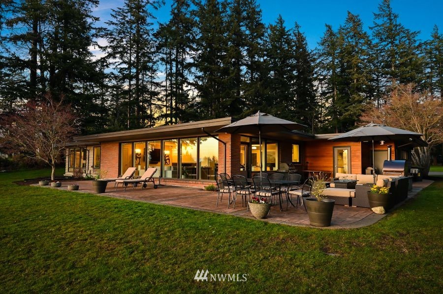 424 Fieldston Road Bellingham, WA 98225 - Photo 37 of 39