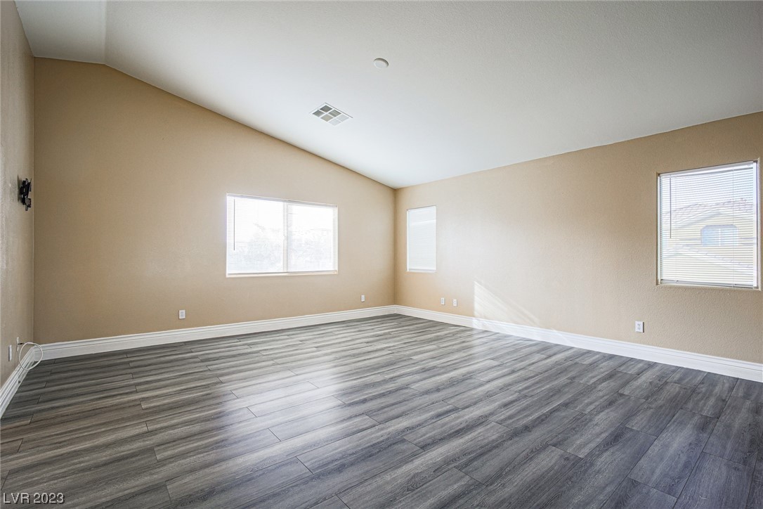 209 Short Ruff Way Las Vegas, NV 89148 - Photo 30 of 44 Gallery Image 30