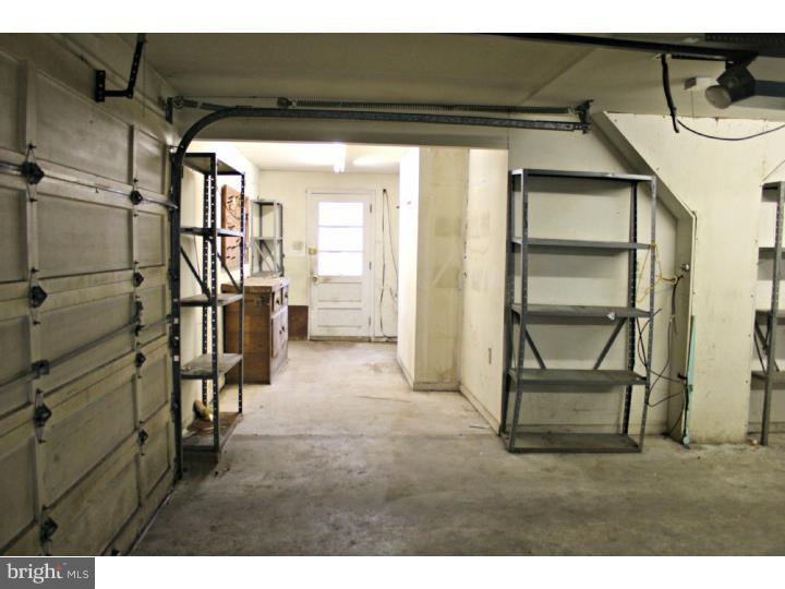 63 Schott Road Perkasie, PA 18944 - Photo 21 of 25 Garage