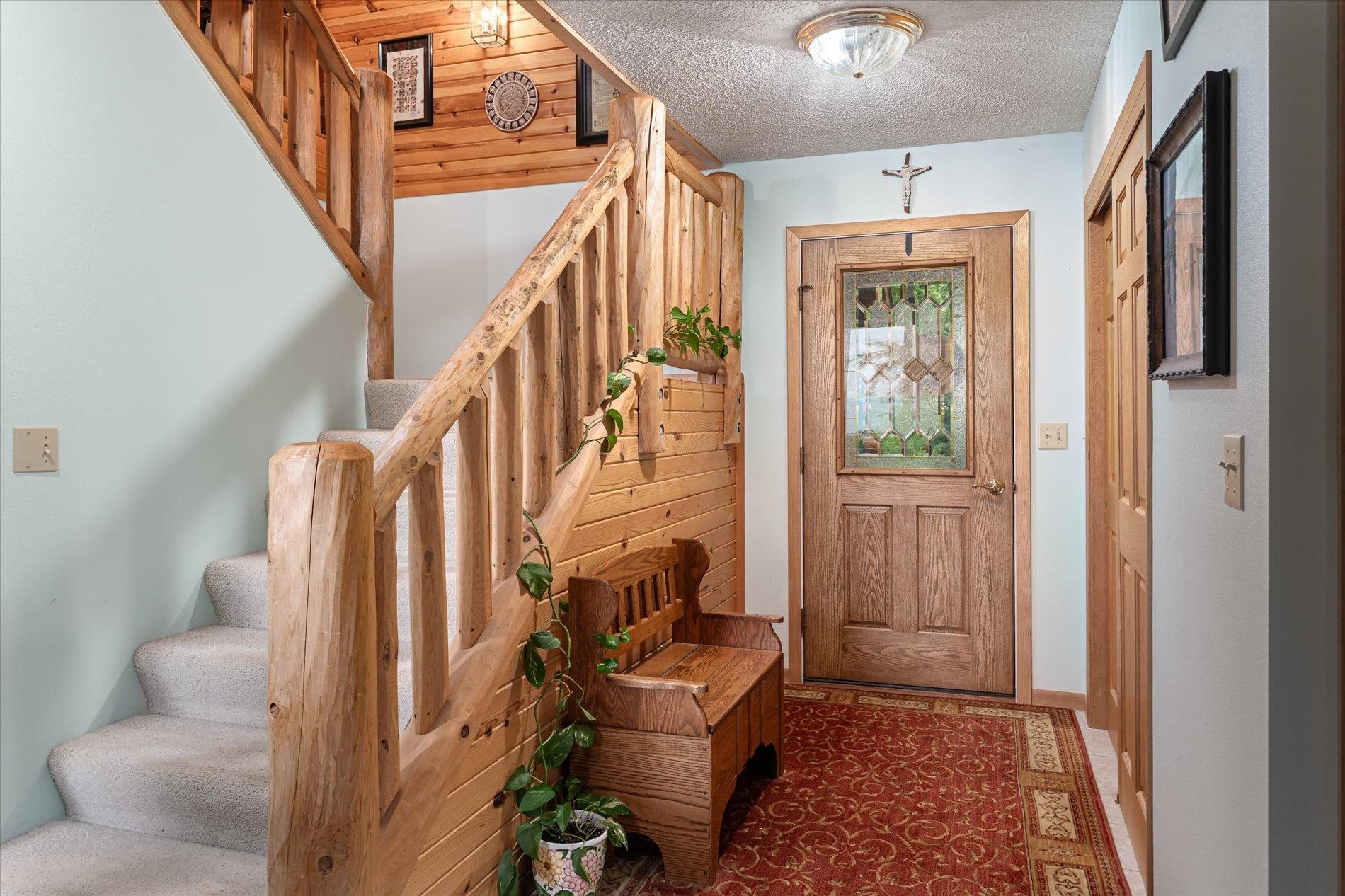 61651 Hawk Point Road Ferryville, WI 54628 - Photo 3 of 46