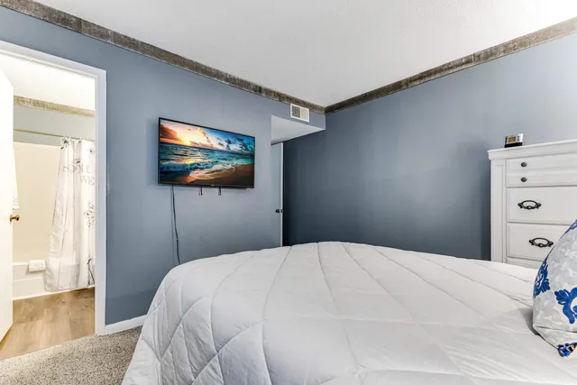 $164,900 | 10170 Beach Drive Southwest, Unit 305, Calabash, NC 28467