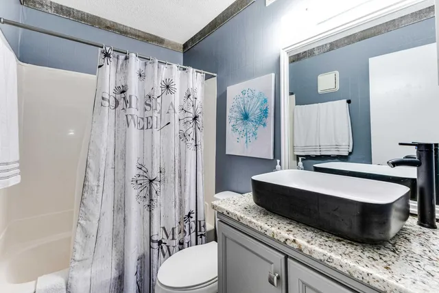 $164,900 | 10170 Beach Drive Southwest, Unit 305, Calabash, NC 28467