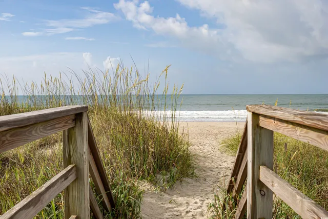 $164,900 | 10170 Beach Drive Southwest, Unit 305, Calabash, NC 28467