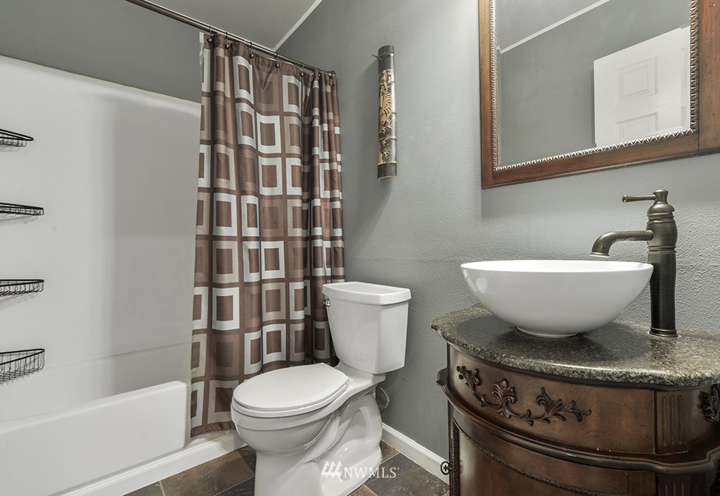 4808 Northeast Sunset Boulevard, Unit G102 Renton, WA 98059 - Photo 11 of 25 Gallery Image 11